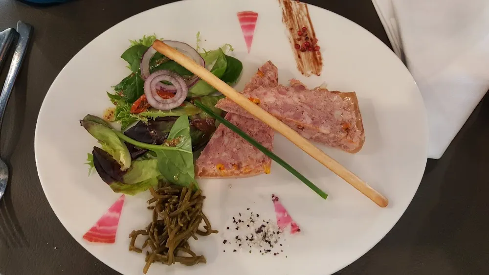 Terrine de Canard Au Baie D Argousier Et Aux Salicornes